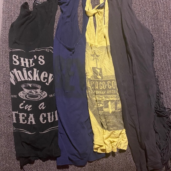 Obey, Hurley, & billabong - Picture 3 of 3